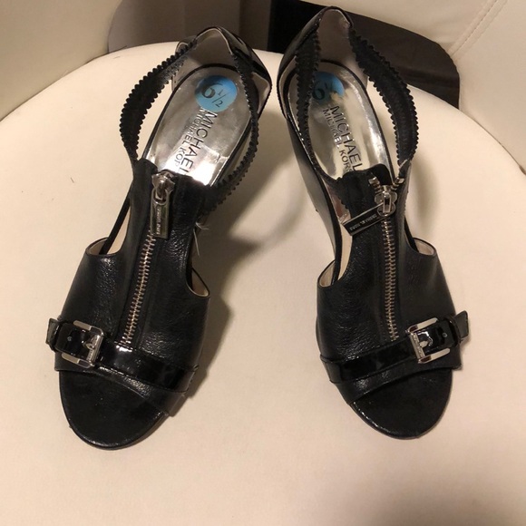 michael kors zipper sandals